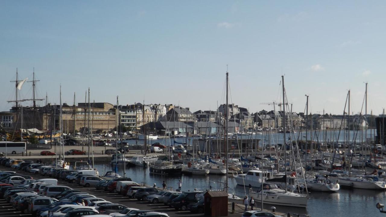 Appartement T2 ,Parking Prive,Terrasse, 10 Mns A Pieds De La Cite Corsaire Et Ses Plages Сен-Мало Екстер'єр фото